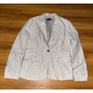 Quince Light Linen-Blend Single-Button Blazer in Off-White
